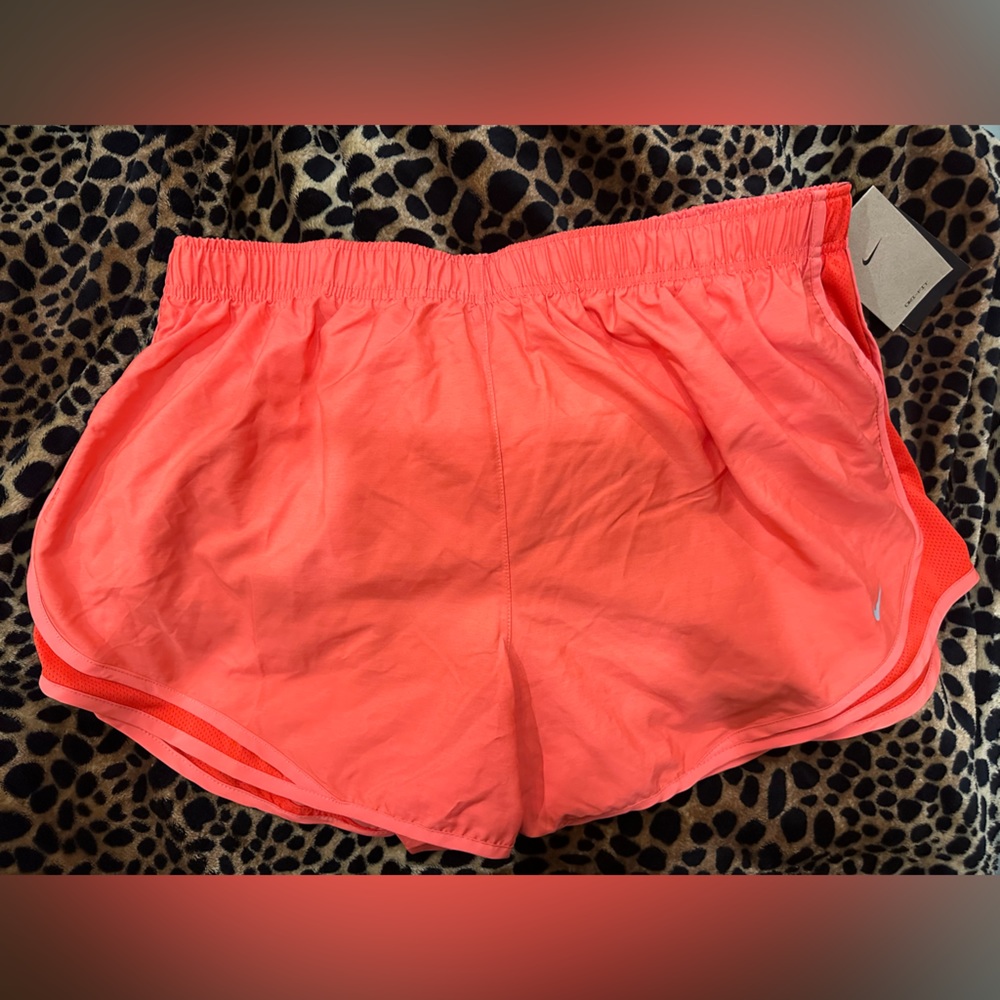 Nike Women's Tempo Plus Size Running Shorts- 1X CORAL